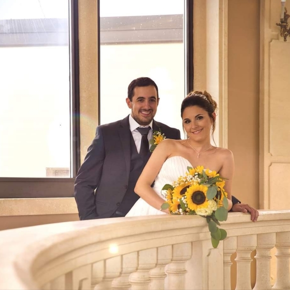 Meet your Posher, Nicole - Picture 2 of 7